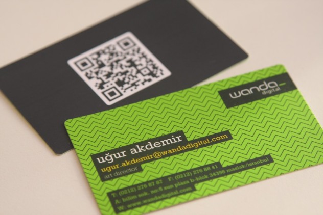 Cost-effective printing projects: business cards with QR code